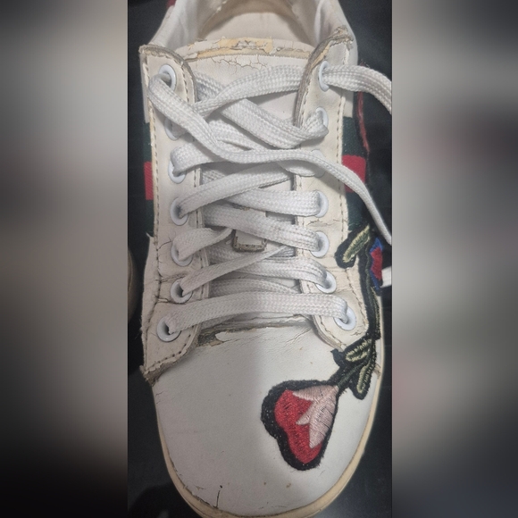 Gucci Embroidered Sneakers – Size 36 – Worn Leather, Embroidery Intact - Picture 9 of 9